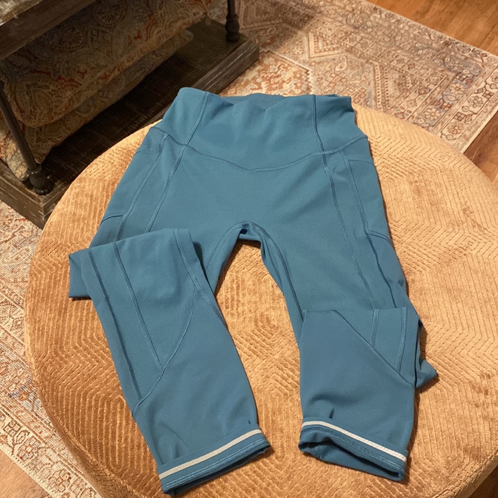 Lululemon All the Right places leggings crop 23 inches